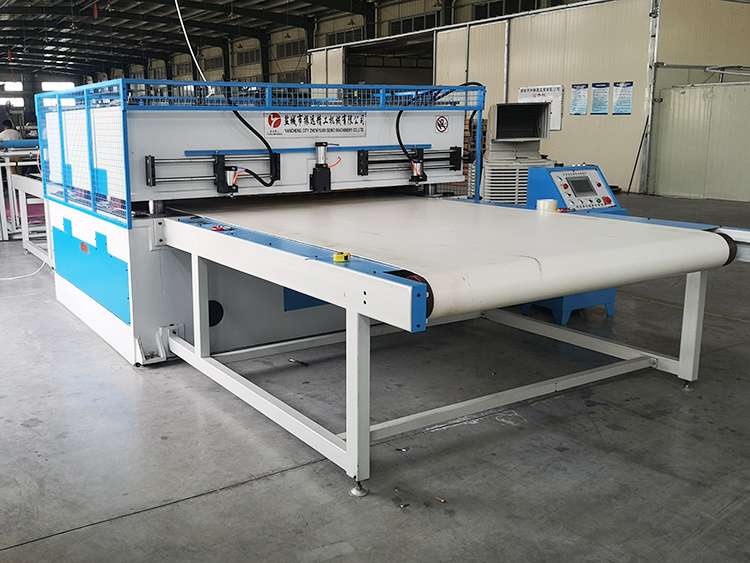 全自动输送带裁断机